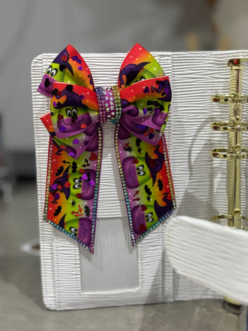 Halloween candy binder bow clip
