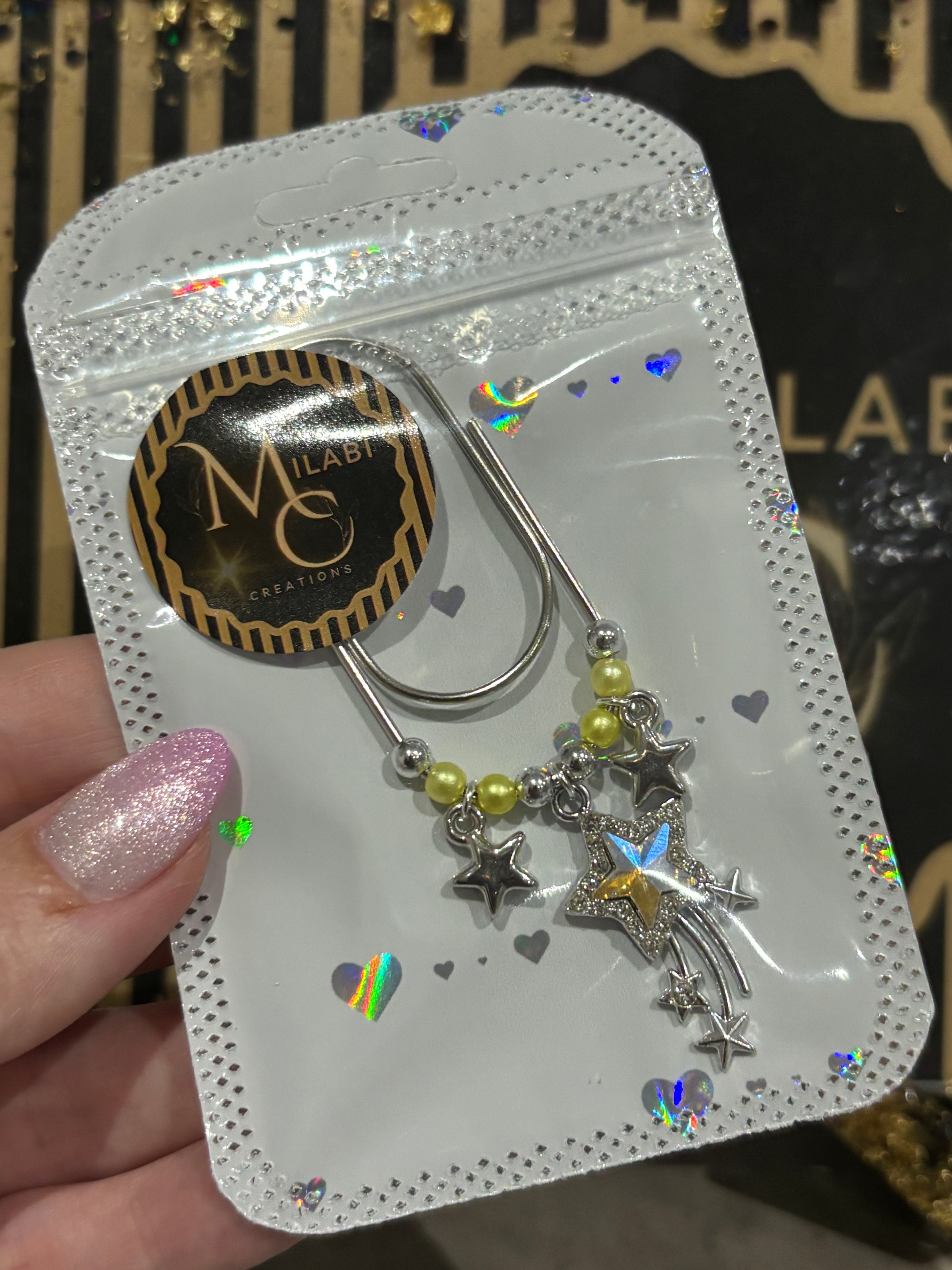 Diamond shooting star (yellow)