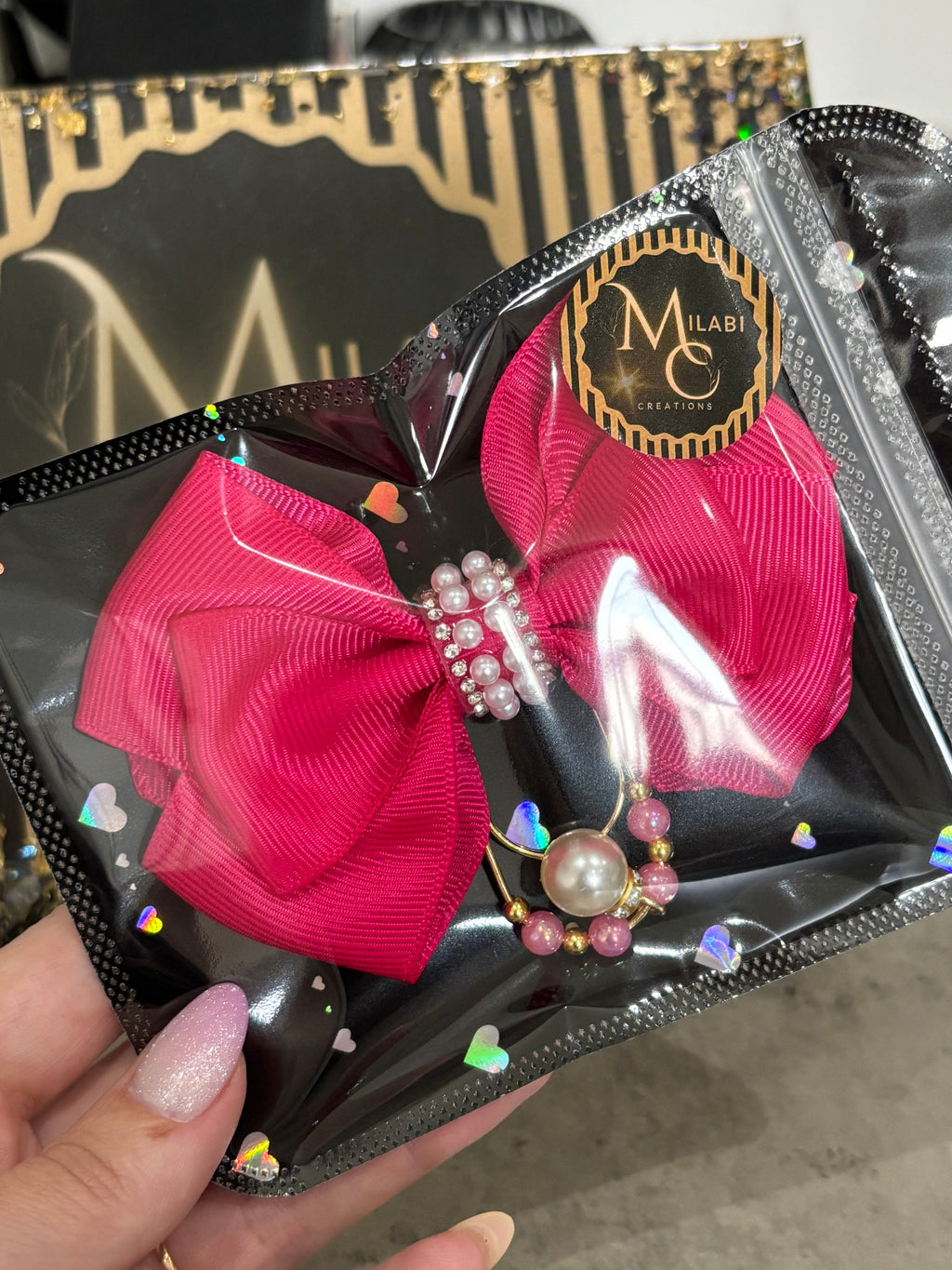Pink - white pearls bow binder clip
