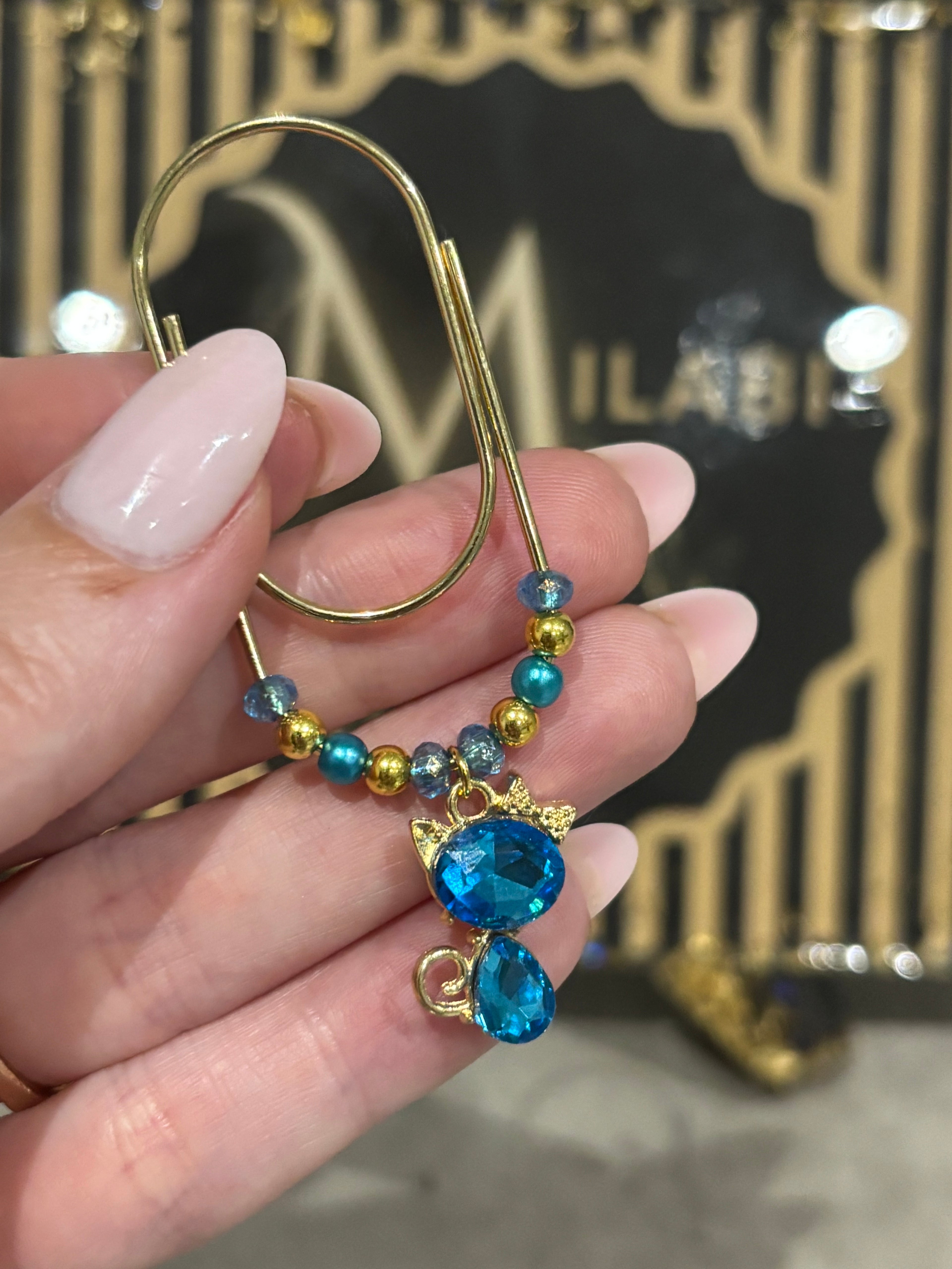 Diamond cat (ocean blue)