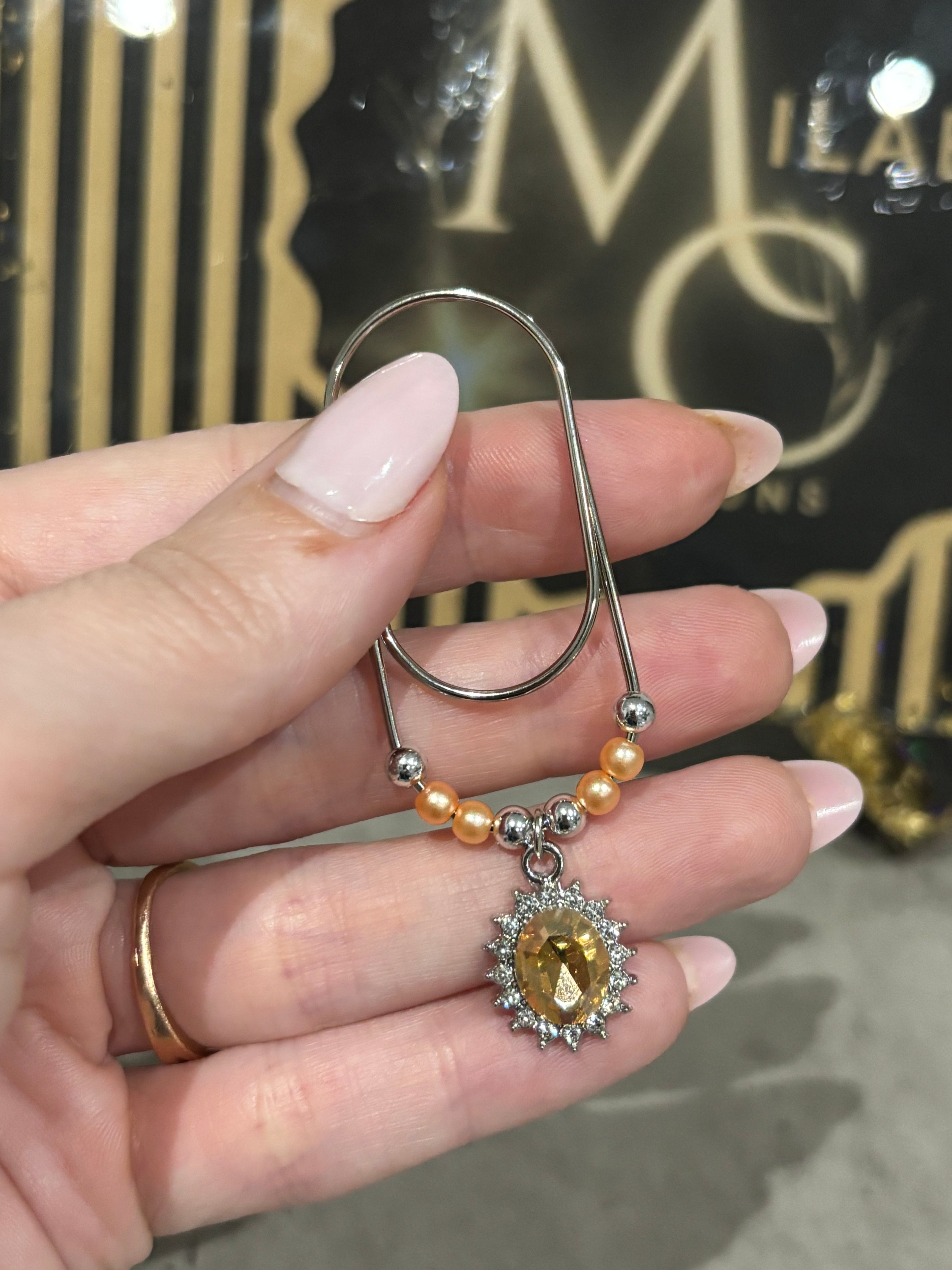 Oval diamond binder charm