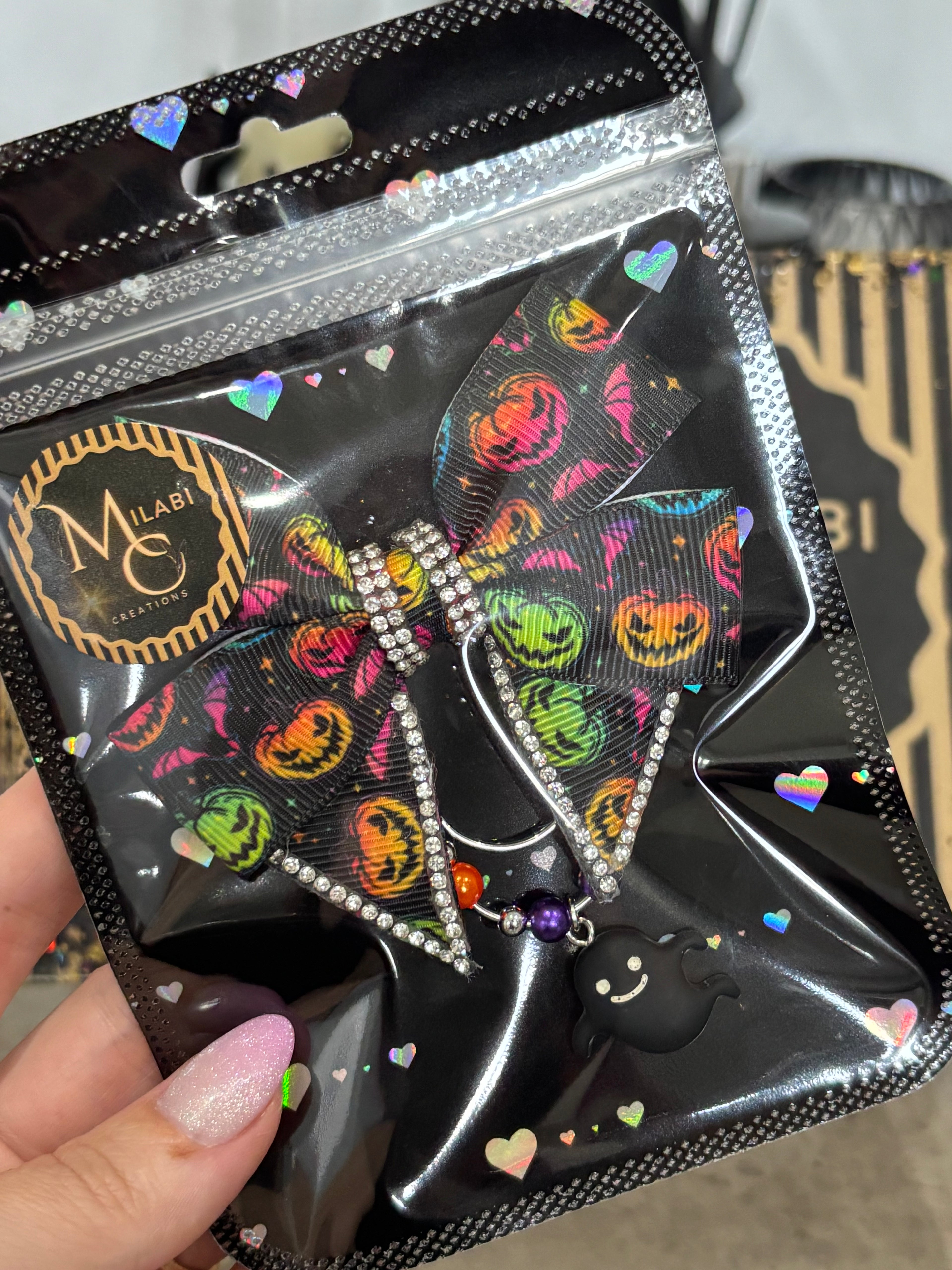 Halloween bow (ghost)