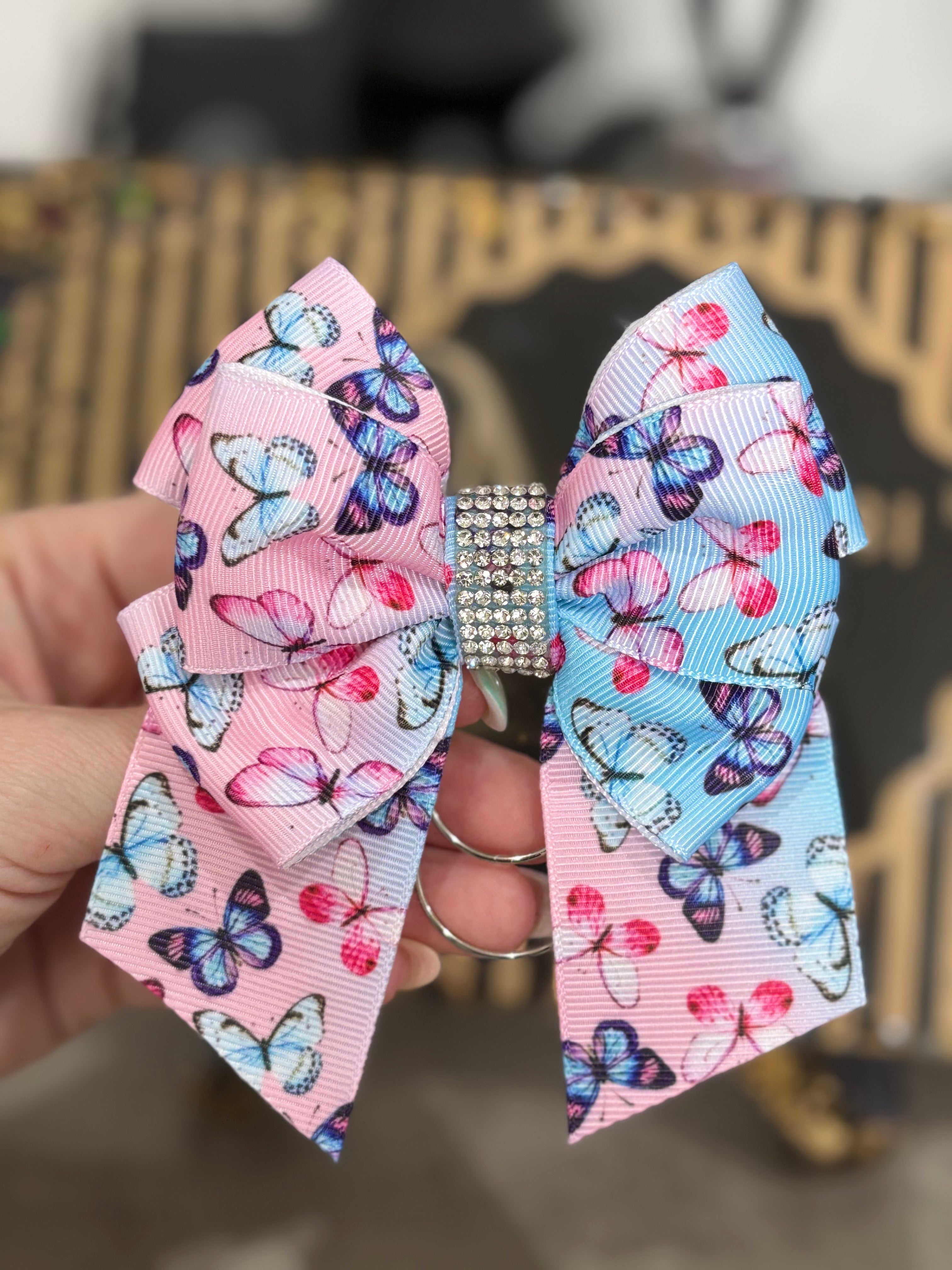 Butterflies bow binder clip